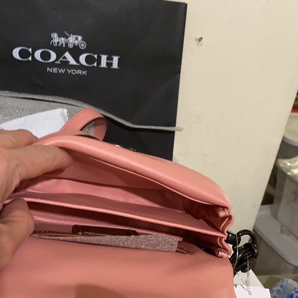 Coach Tabby Shoulder bag 18 in Candy Pink Pillow leather - Picture 10 of 13